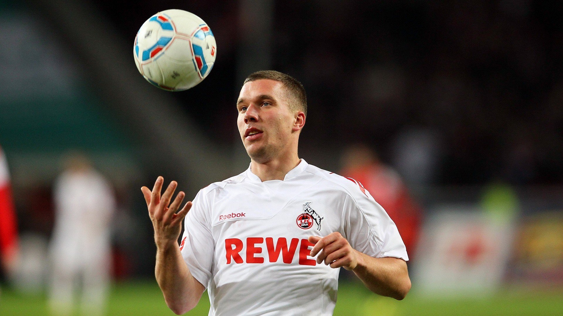 星空体育中国-电竞视频制作:创意剪辑与视觉呈现,电竞视频策划